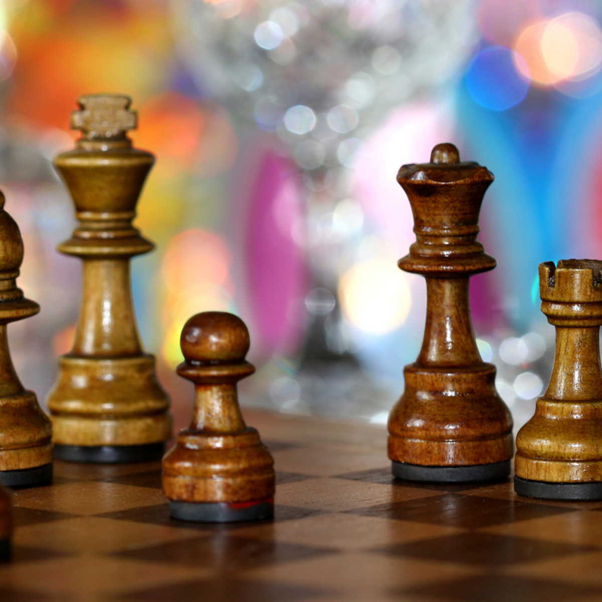 Be Persuasive: Write a Convincing Position Paper or Policy Advice (Project-Centered Course) course image