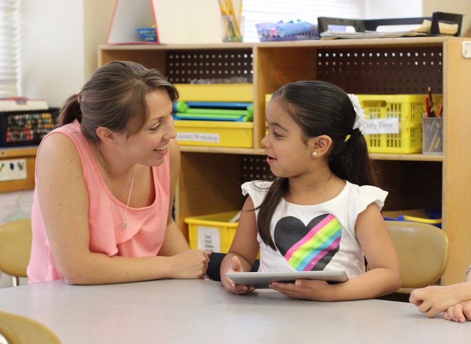 (K-12) Teaching Literacy with and through Technology course image