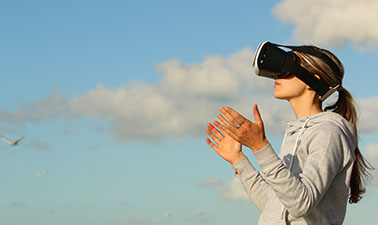 How Virtual Reality (VR) Works course image