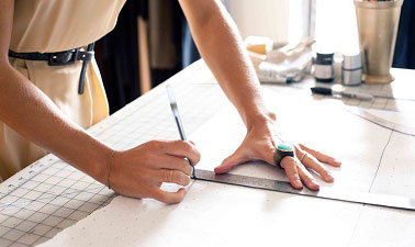 Career Edge: Analytical Problem Solving and Design Thinking course image