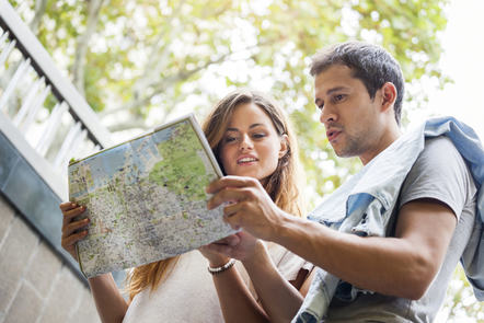 Spanish for Beginners 6: Out and About course image