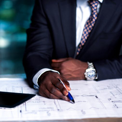 Developing a Business Model for a Digital Media Company course image