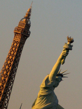 Cross-Cultural Perspectives on Contemporary French Society course image