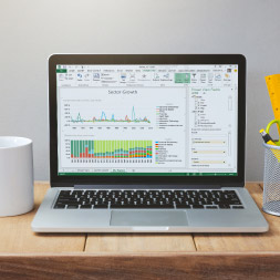 Introduction to Excel 2013 Power Business Intelligence course image