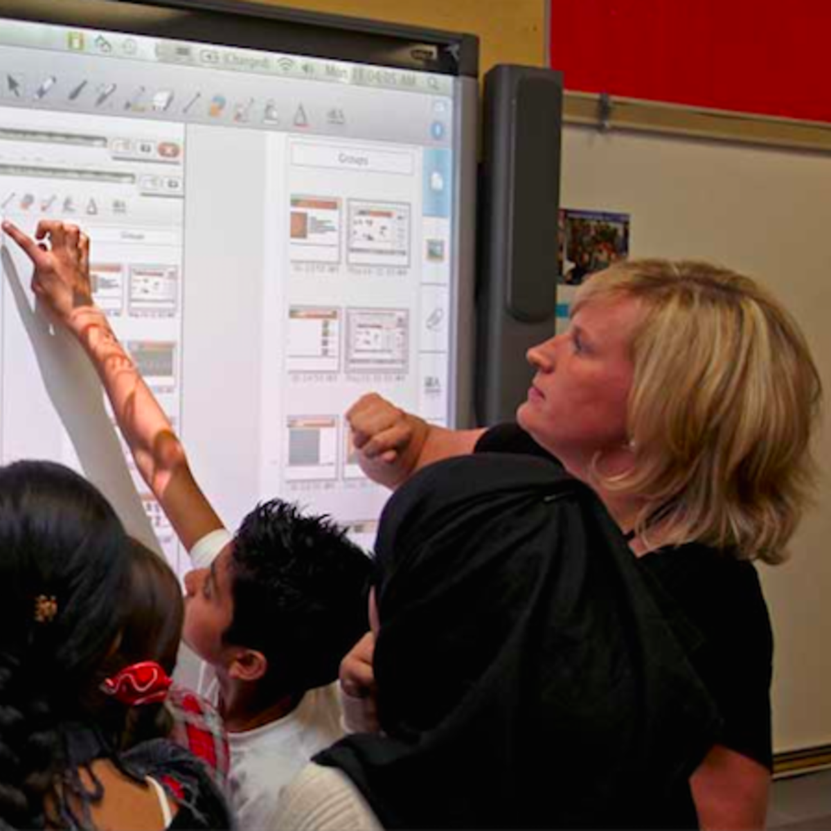 Integrating Technology in the K-12 Classroom course image