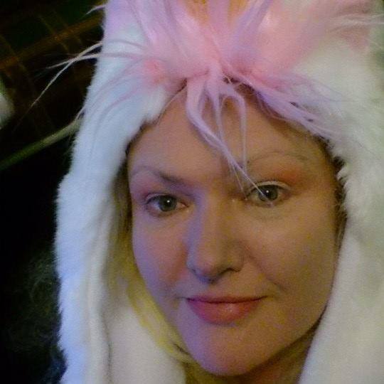Rhiannon Feiryred profile image