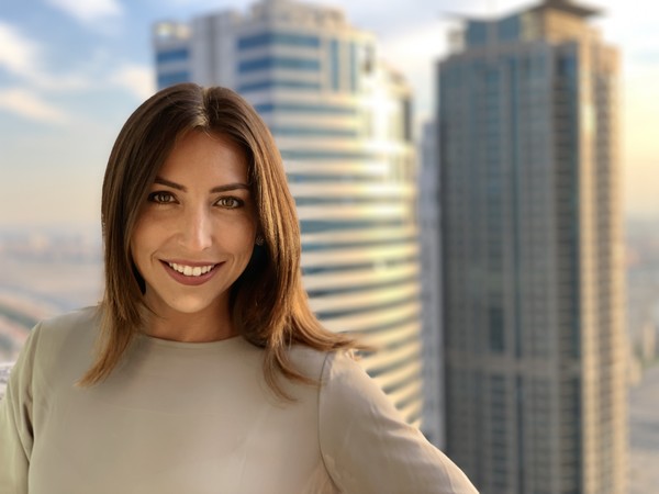 Eva Davies profile image